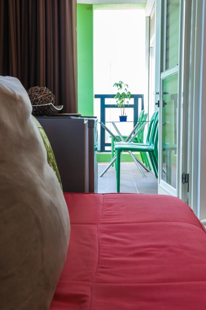 Hi One One Hotel Magong Exterior photo